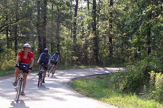 Each day we cycle 25-30 miles through pastoral landscapes of rolling hills and colorful forests.