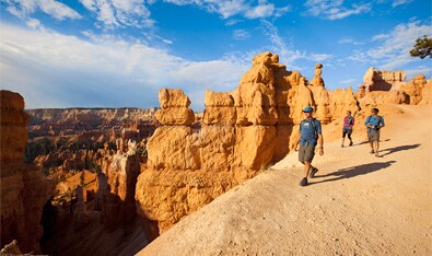 Bryce Hiking Weekend – REI Signature Camping