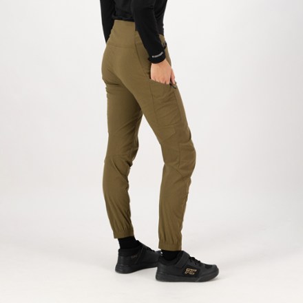 Mons Royale Diversion Merino Trail Bike Pants - Women's 2