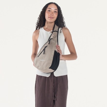 Sherpani Esprit Anti-Theft Sling Bag 5