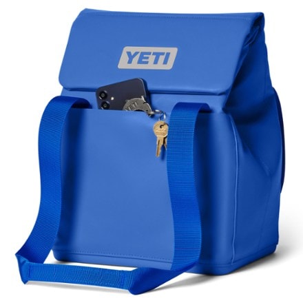 YETI Daytrip 14 L Insulated Tote Bag 5