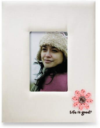 Product Image of color Daisy On Ivory