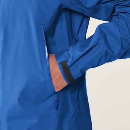 Arc'teryx Beta SL Jacket - Men's 9