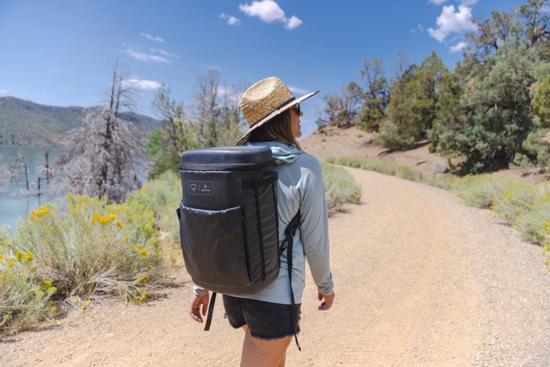 Location Image for Osprey x Hydro Flask 22 L Carryout Soft Cooler Pack