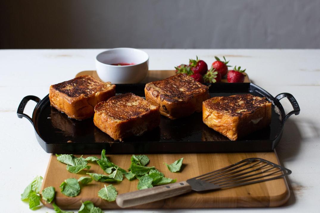 Location Image for Blacklock Cast Iron Double Burner Griddle