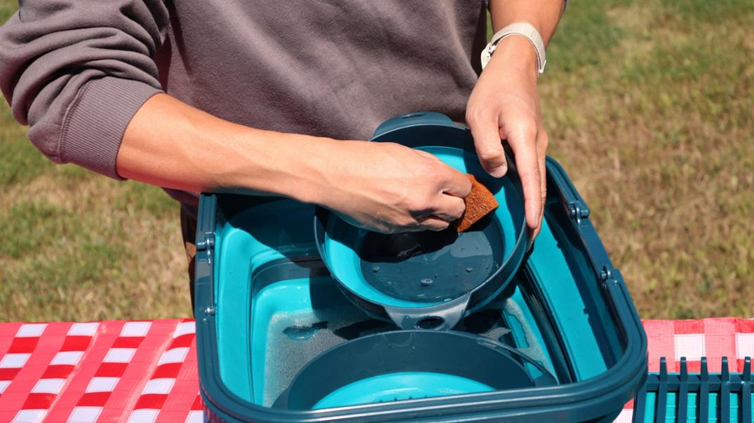 Location Image for Flat Pack Collapsible Sink - 16 L