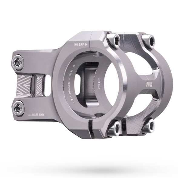 Product Image of color Silver