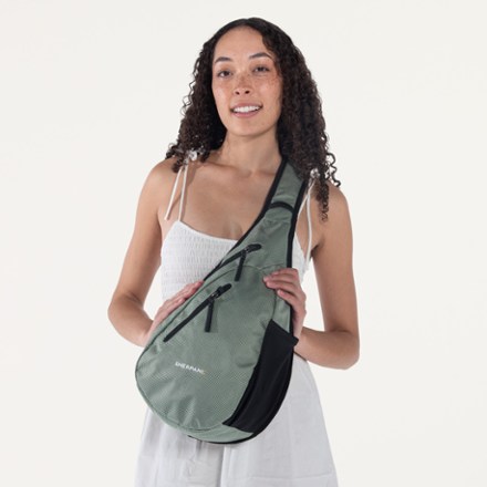 Sherpani Esprit Anti-Theft Sling Bag 8