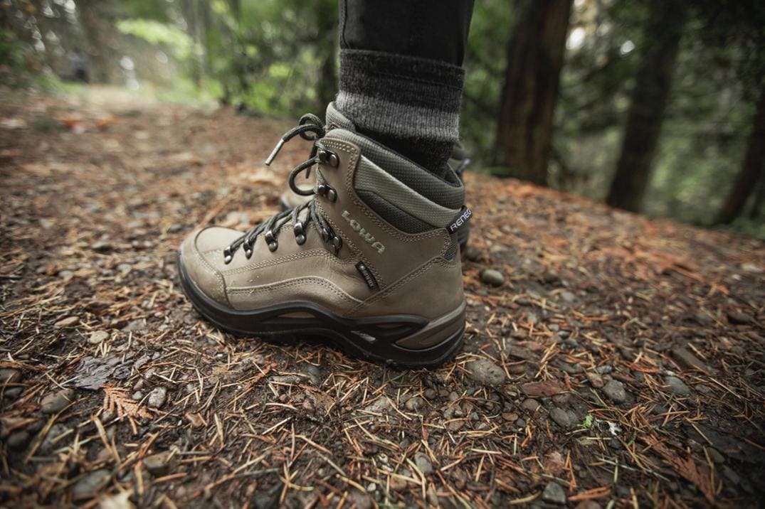 Location Image for Renegade GTX Mid Hiking Boots - Women's