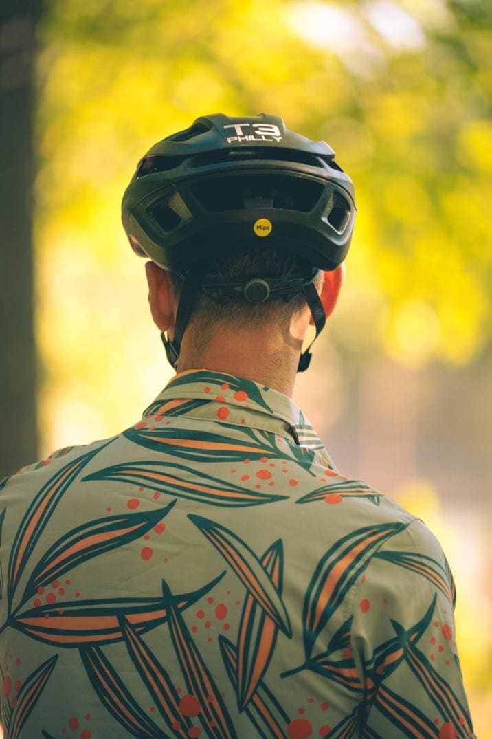 Location Image for Touring Tech Button Cycling Shirt - Men's