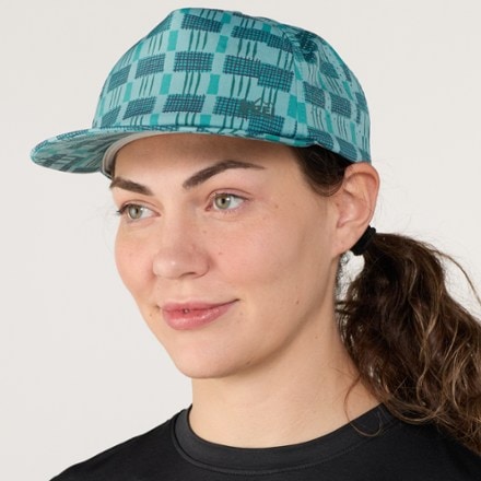 REI Co-op Trailmade Amphib Hat 1