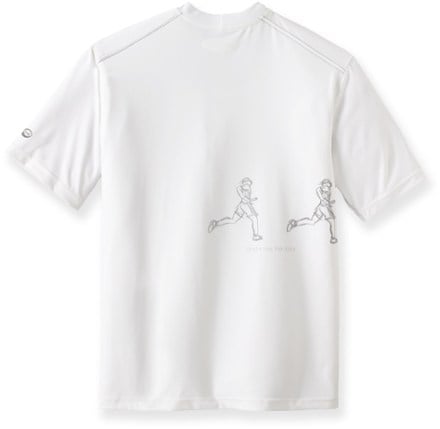 Rear view White t-shirt