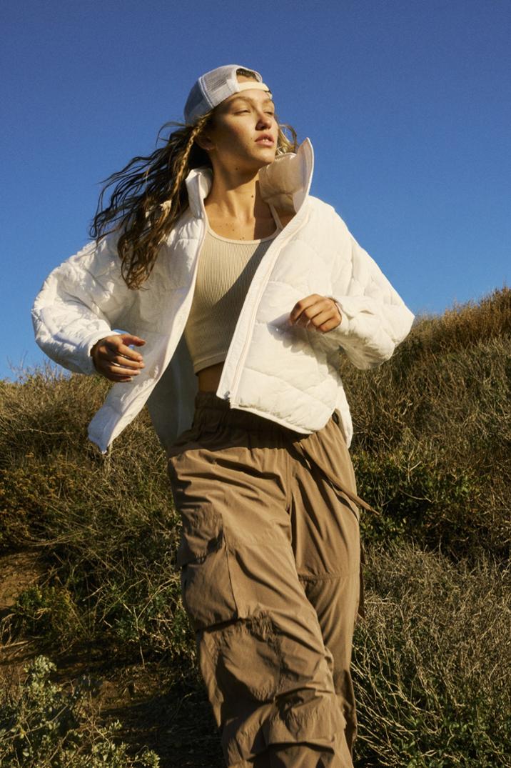 Location Image for Pippa Packable Puffer Insulated Jacket - Women's