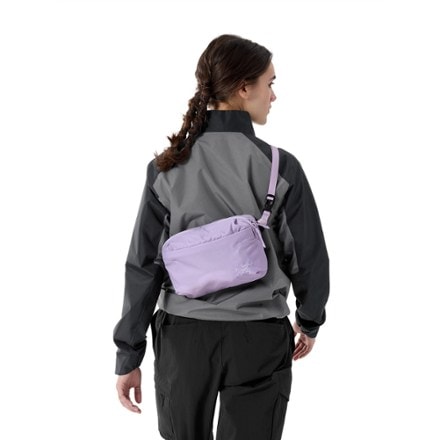 Arc'teryx Heliad Crossbody Bag 2