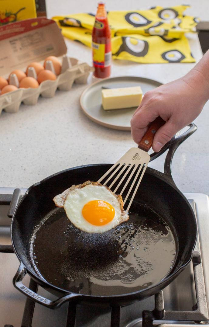 Location Image for Blacklock Lightweight Cast Iron Skillet - 10.25 in.