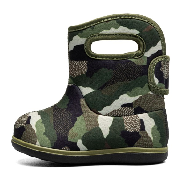 Detail Image of color Camo Landscapes/Green Multi