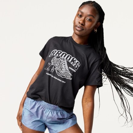 Brooks Graphic T-Shirt - Women's 2