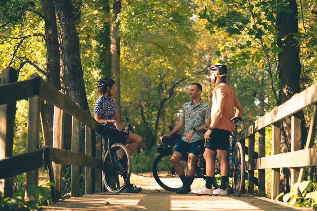 Location Image for Touring Tech Button Cycling Shirt - Men's