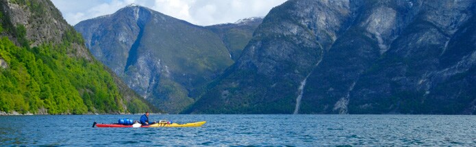 Our kayaking adventures take you to rocky coastlines, quiet shores and remote wilderness.