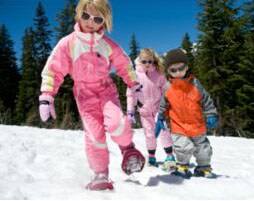 Kids Snowshoeing