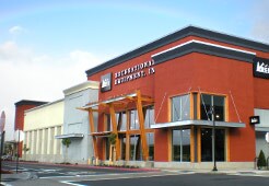 REI Store in Brentwood, CA