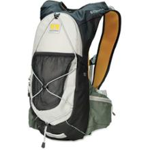 Nathan Adventure Hydration Pack - 68 fl. oz. - 2011 Overstock