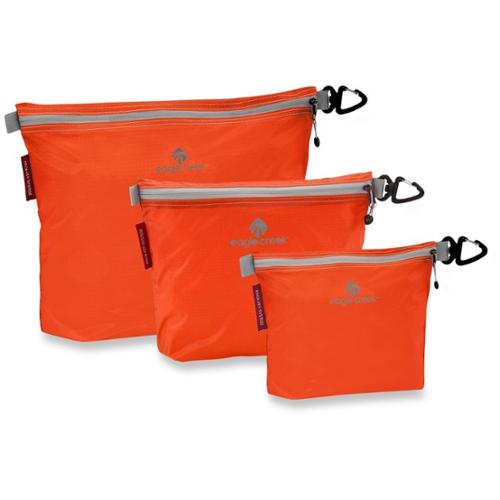 eagle creek tarmac 22 closeout