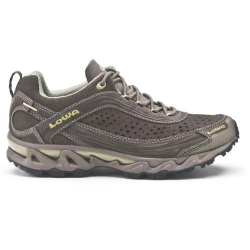 closeout trail running shoes