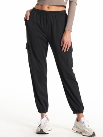 Boyfriend Cargo Joggers - Women's