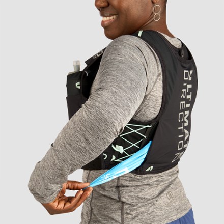 Xodus Vesta Hydration Vest - Women's