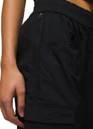 Crossback Pants - Women's