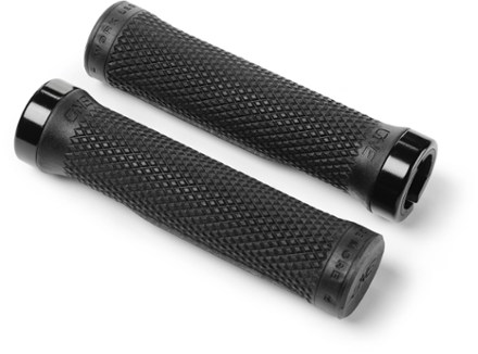 Lock-On Grips