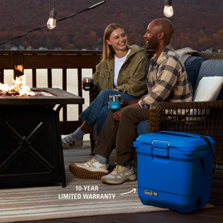 Pro 25-Quart Hard Cooler