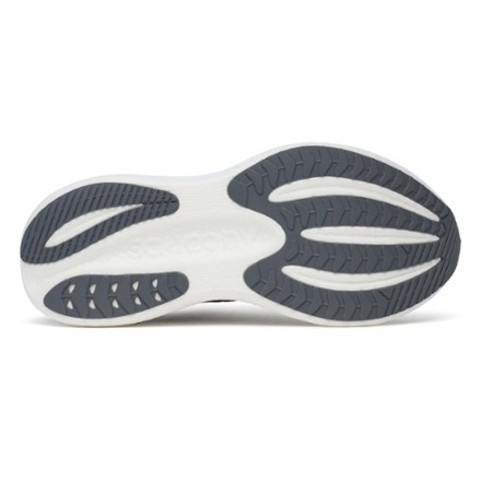 Triumph 23 Road-Running Shoes - Men's