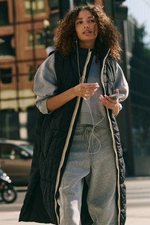 On the Move Insulated Vest - Women's