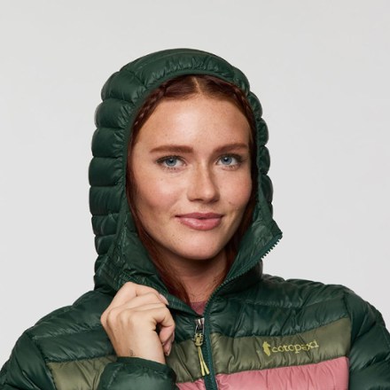 Fuego Hooded Down Jacket - Women's