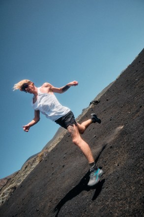Genesis Trail-Running Shoes - Men's