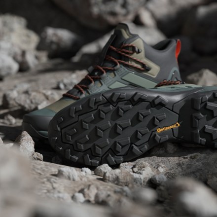 Terrex Skychaser Mid GORE-TEX Hiking Boots - Men's