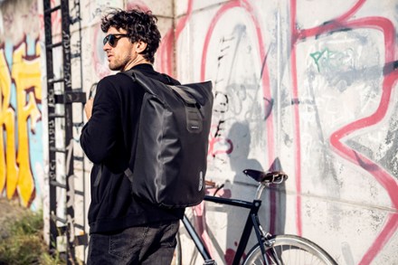Velocity PS Pack - 23 L