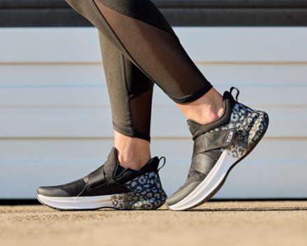 Lynx Indoor Cycling Shoes - Women's