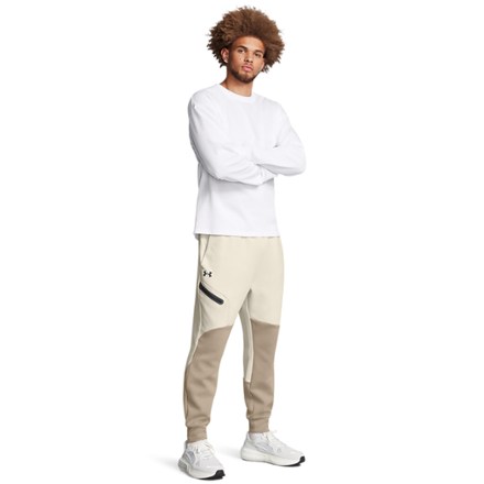 Unstoppable Fleece Joggers - Men's
