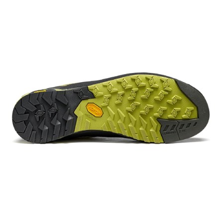 Eldo Hiking Shoes - Men's