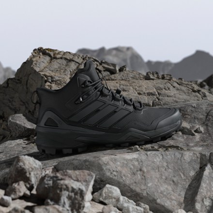 Terrex Skychaser Mid GORE-TEX Hiking Boots - Men's