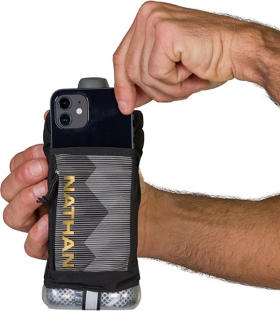 QuickSqueeze Plus Insulated Handheld Water Bottle