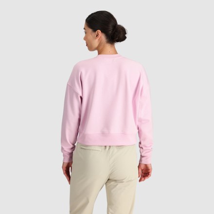 Essential Fleece Crew Sweatshirt - Women's