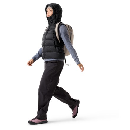 Thorium Hooded Down Vest - Women's
