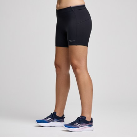 Kinvara 5" Hot Shorts - Women's