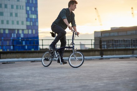C Line Explore Folding Bike - Mid
