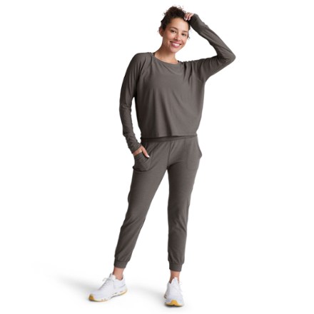 Daydreamer Pullover Shirt - Women's