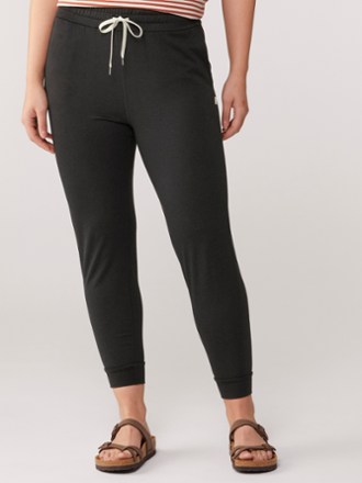 Performance Jogger Pants - Women's